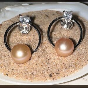 Freshwater Pearl Earrings